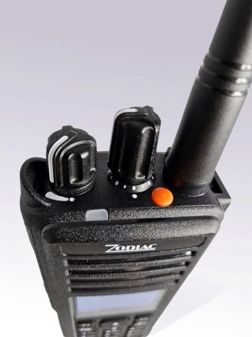 Hovedbilde Zodiac Sikring radio D600G BT VHF